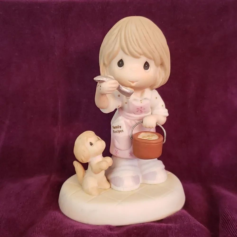 Precious Moments "Life is Soup-er With You in the Mix" - Limited Edition 2010